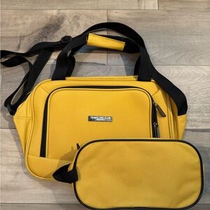 Yellow Travel Bag Set